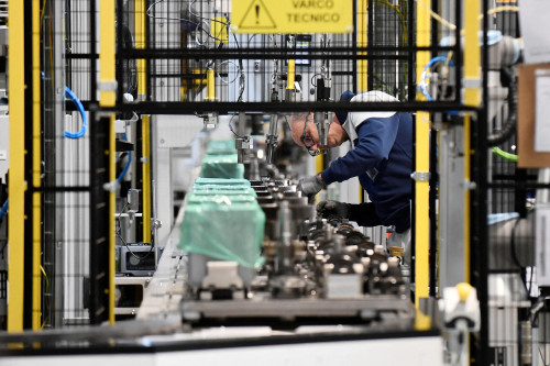 Stellantis Italy output falls 37% in 2024, car production hits 68-year low