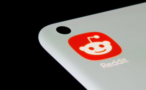 Reddit down for thousands of US users, X outage eases, Downdetector shows