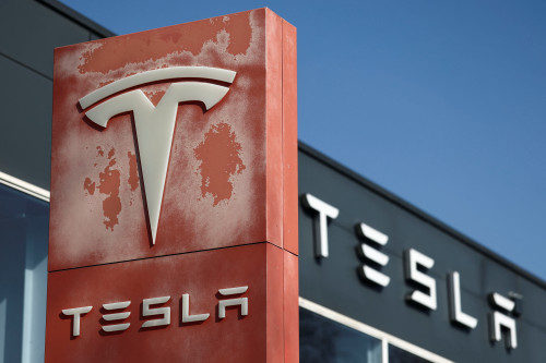 Tesla’s new car sales in Italy down 7% in first quarter despite 51% jump in March