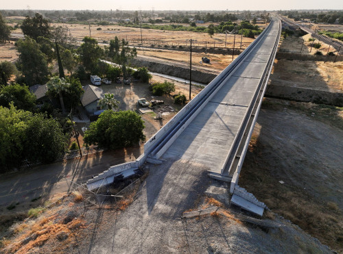 US cancelling another $175 million in California high-speed rail projects